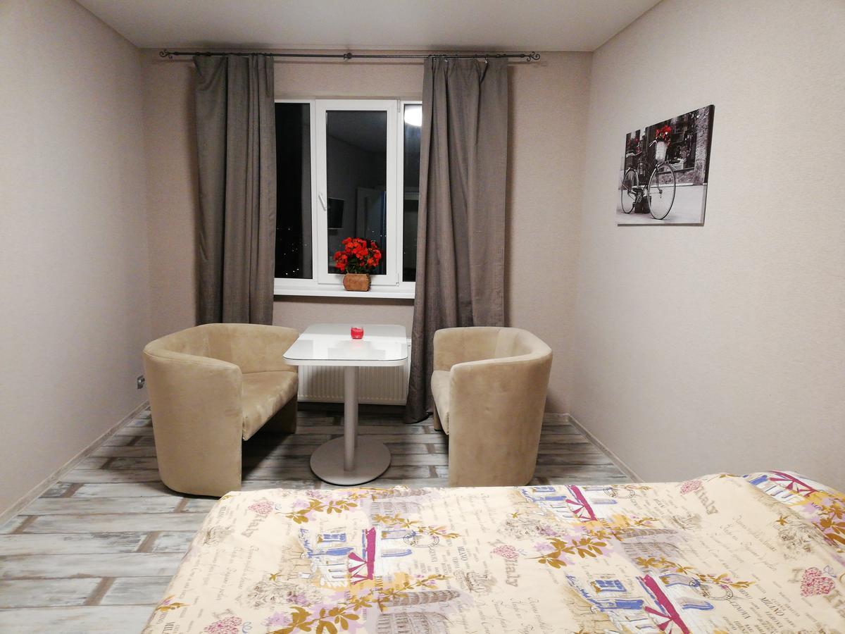 Obolonsky Hotel Киев Екстериор снимка