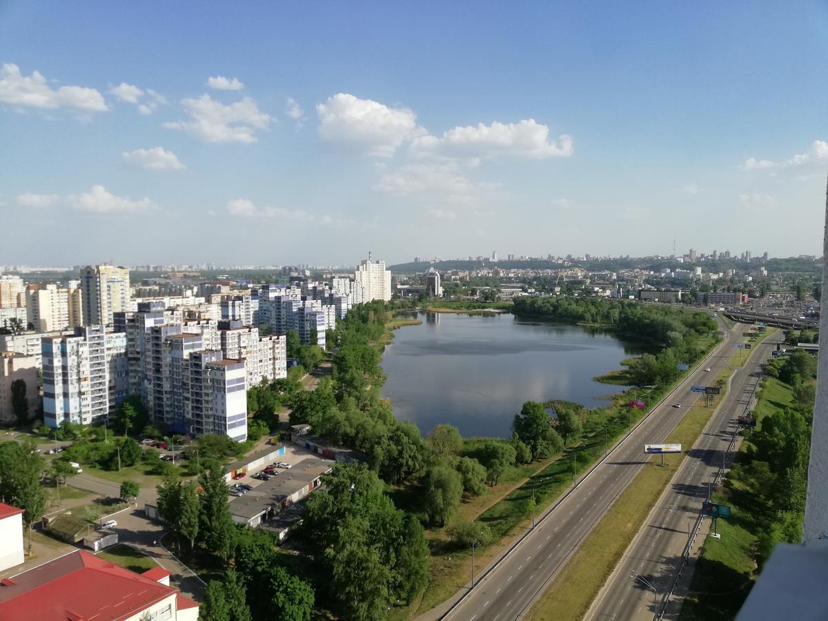 Obolonsky Hotel Киев Екстериор снимка