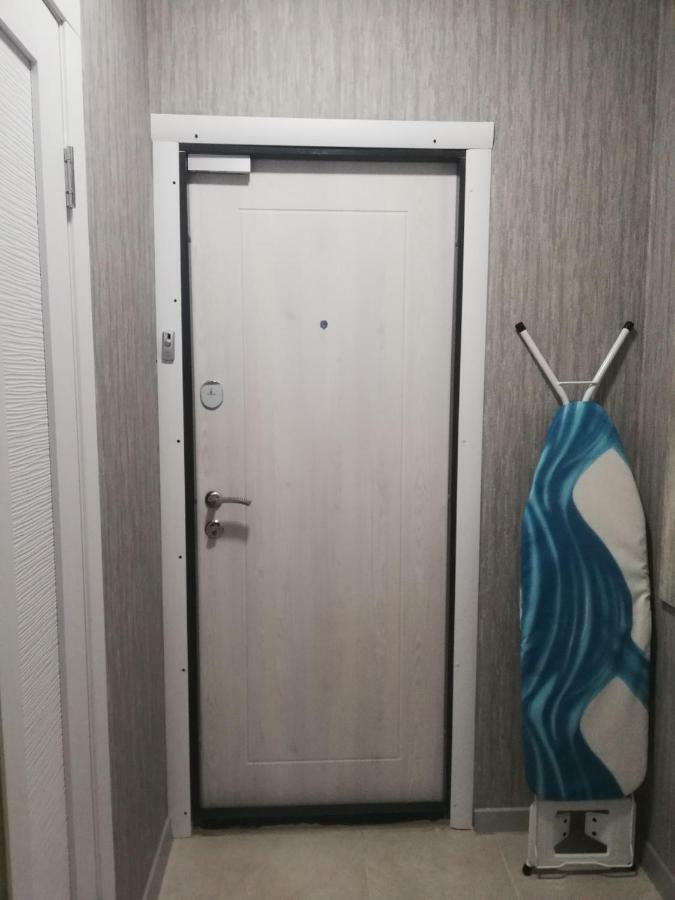 Obolonsky Hotel Киев Екстериор снимка